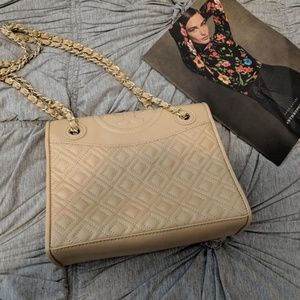 Tory Burch Fleming Medium Quilted Shoulder Bag